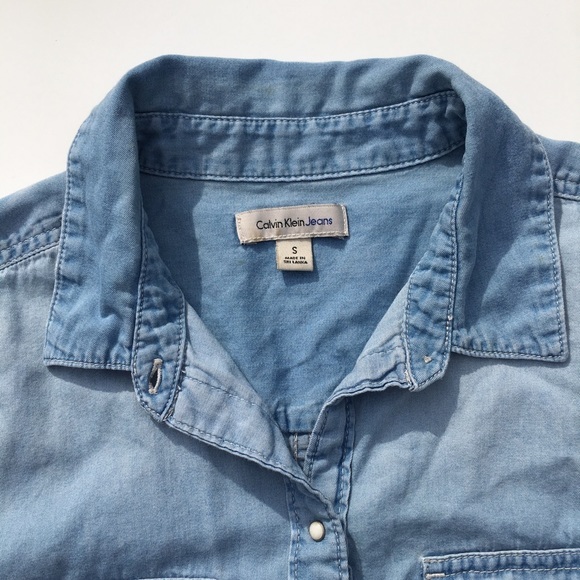 Calvin Klein Button Up size Small - Picture 6 of 11